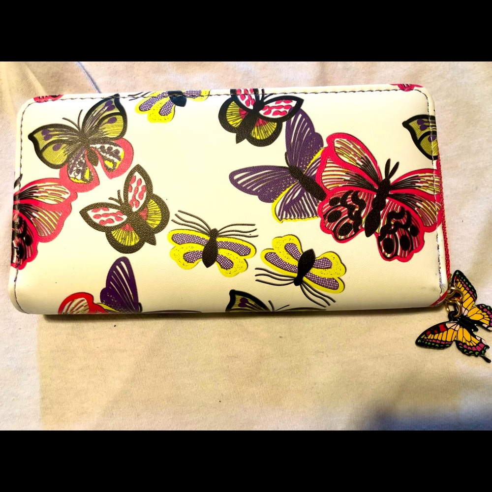 BUTTERFLY 🦋 WALLET
